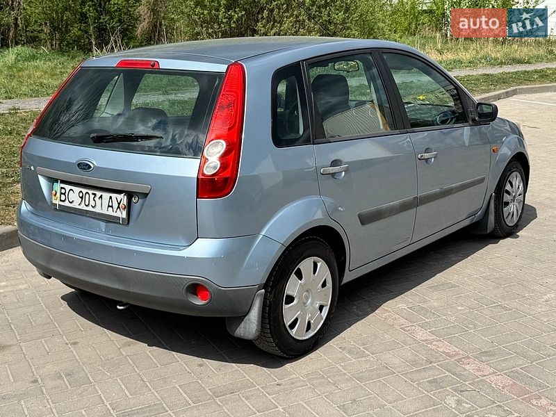 Хетчбек Ford Fiesta 2006 в Львові