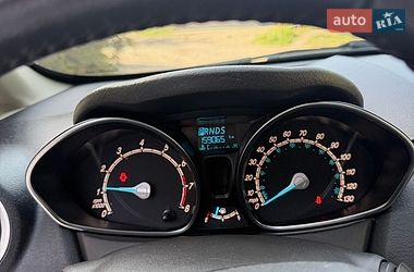 Хэтчбек Ford Fiesta 2016 в Львове