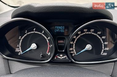 Хэтчбек Ford Fiesta 2016 в Львове