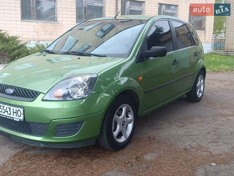 Хэтчбек Ford Fiesta 2007 в Прилуках