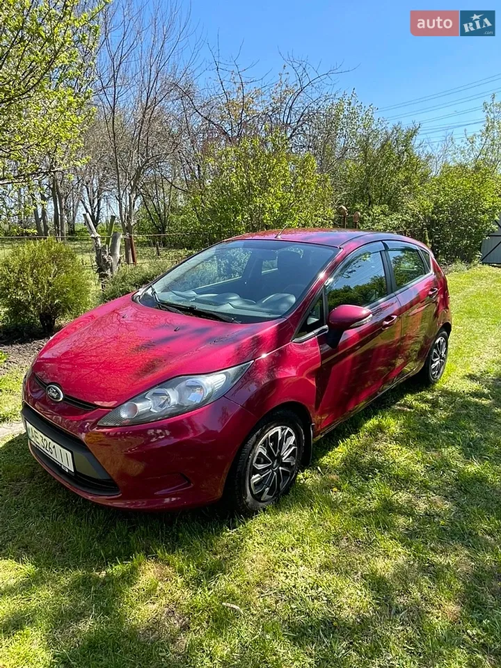 2013 Ford Fiesta - мініатюра 12