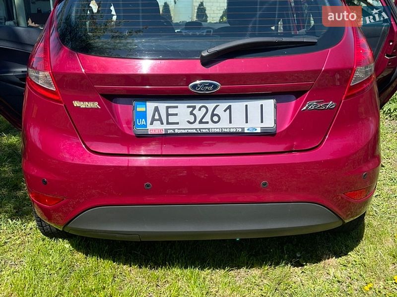 Хетчбек Ford Fiesta 2012 в Дніпрі