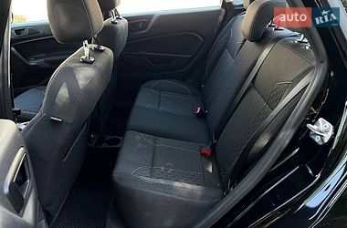 Седан Ford Fiesta 2017 в Києві