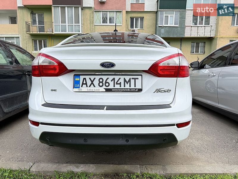 Седан Ford Fiesta 2013 в Харкові