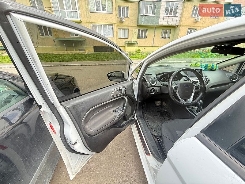 Седан Ford Fiesta 2013 в Харкові