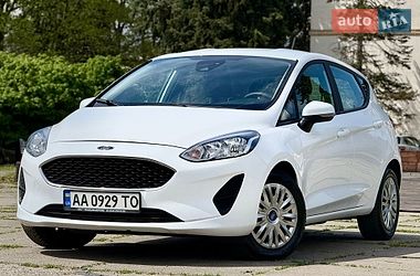 Хэтчбек Ford Fiesta 2018 в Киеве