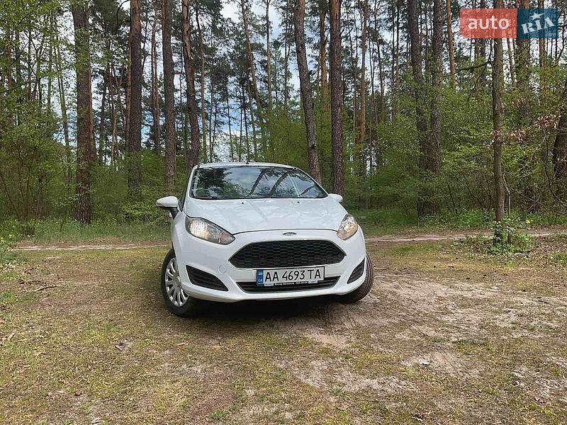 Хетчбек Ford Fiesta 2017 в Броварах
