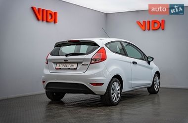 Хэтчбек Ford Fiesta 2014 в Киеве