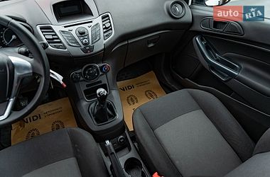 Хэтчбек Ford Fiesta 2014 в Киеве