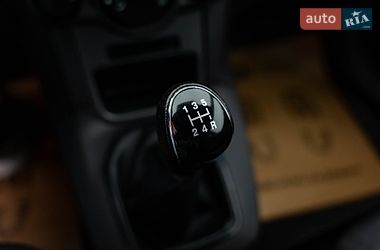 Хэтчбек Ford Fiesta 2014 в Киеве
