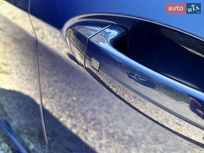 Хэтчбек Ford Fiesta 2015 в Киеве
