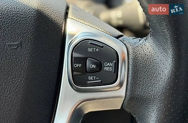 Хэтчбек Ford Fiesta 2015 в Киеве