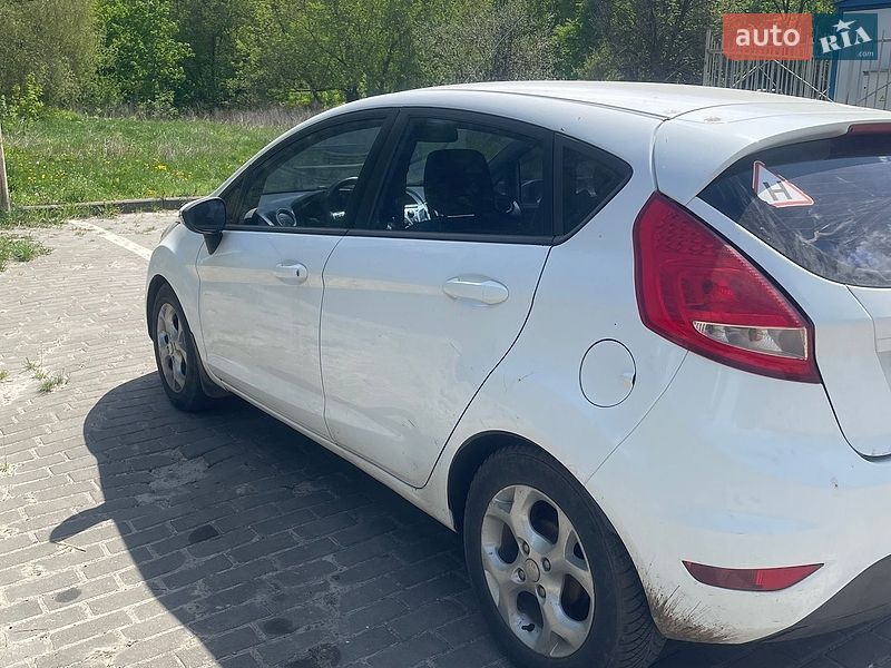 Хетчбек Ford Fiesta 2012 в Харкові