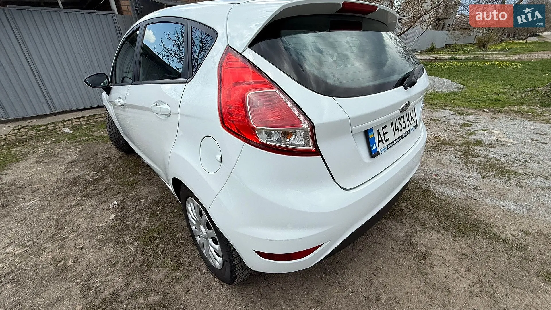 2016 Ford Fiesta - мініатюра 8
