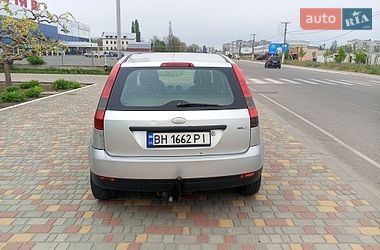 Хэтчбек Ford Fiesta 2002 в Белгороде-Днестровском