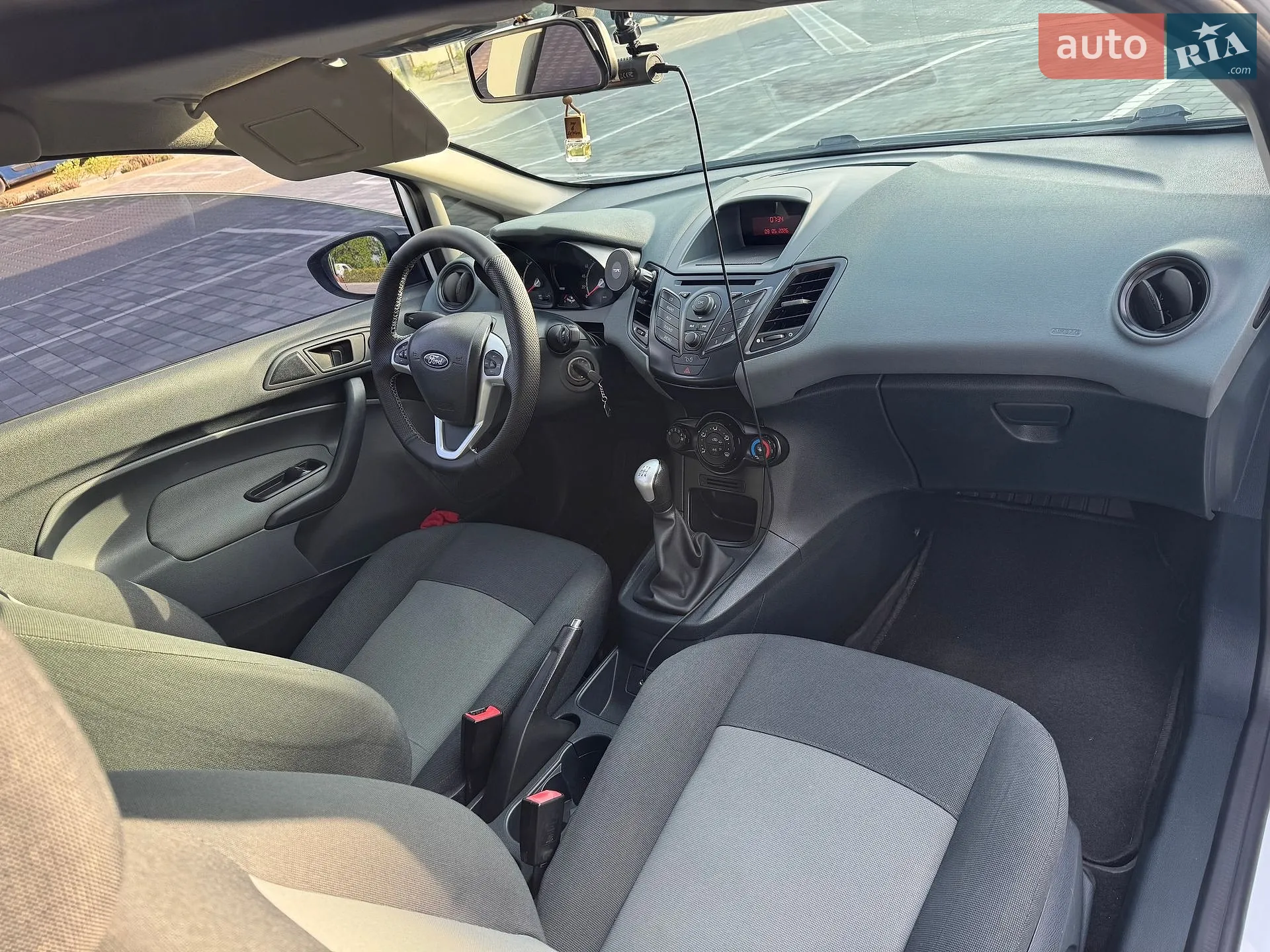 2010 Ford Fiesta - мініатюра 18