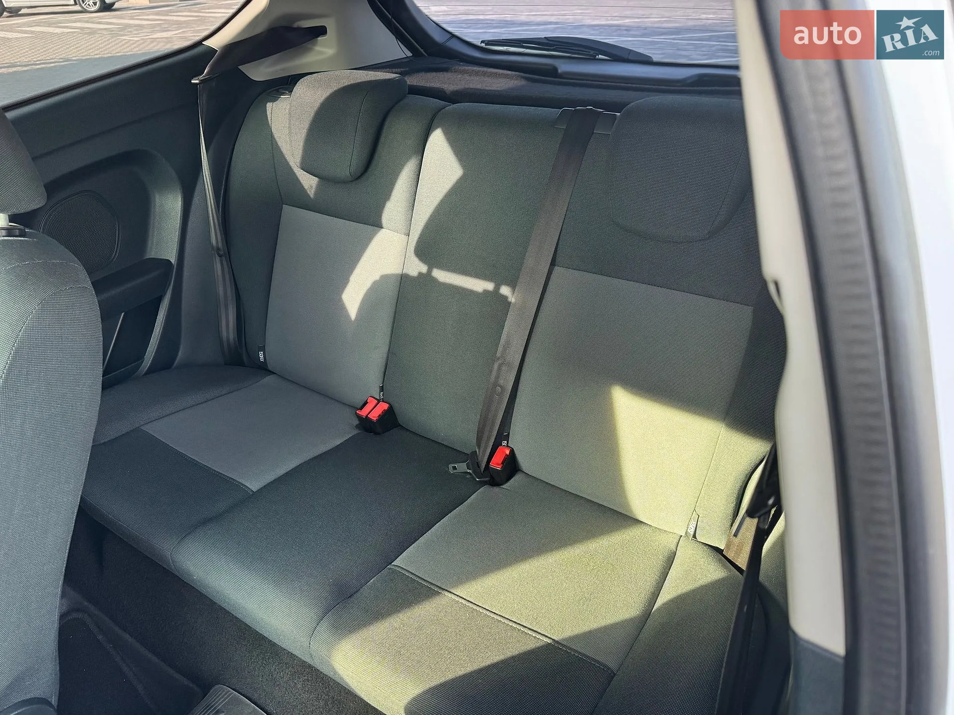 2010 Ford Fiesta - мініатюра 31