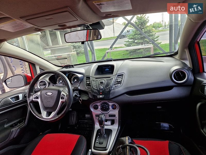Седан Ford Fiesta 2014 в Броварах
