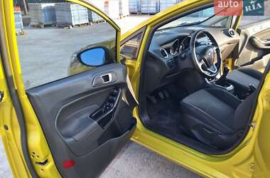 Хетчбек Ford Fiesta 2013 в Києві