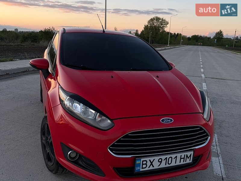 Хетчбек Ford Fiesta 2014 в Шепетівці