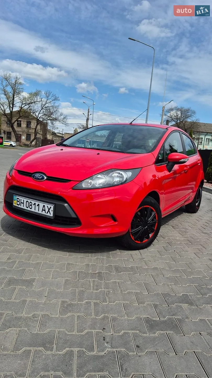 2010 Ford Fiesta - мініатюра 2