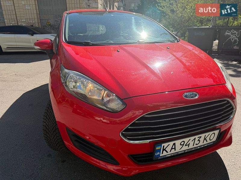 Хэтчбек Ford Fiesta 2013 в Киеве