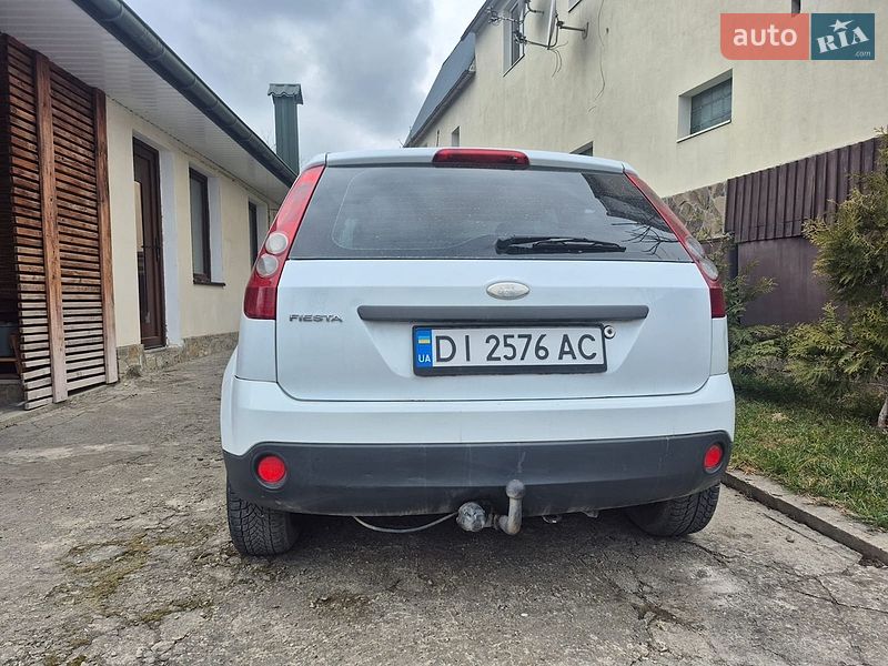 Хэтчбек Ford Fiesta 2007 в Каменец-Подольском