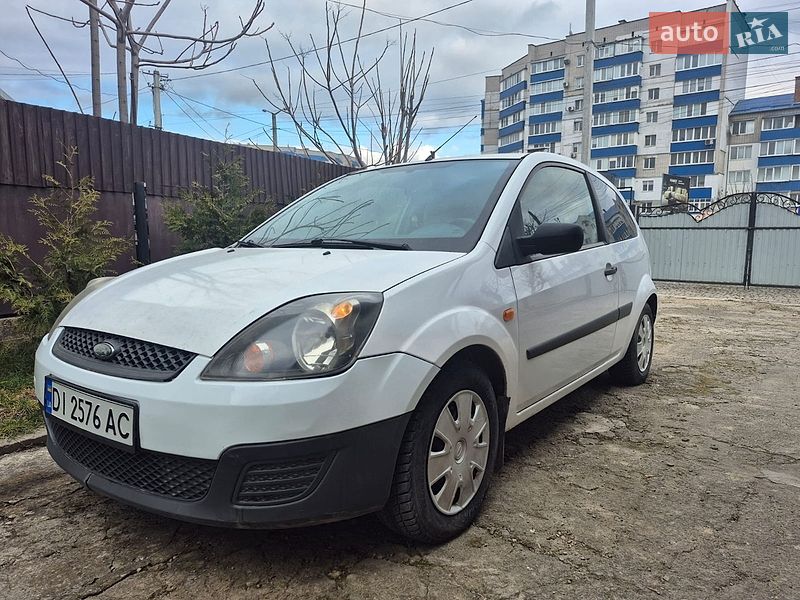 Хэтчбек Ford Fiesta 2007 в Каменец-Подольском