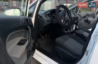 Хэтчбек Ford Fiesta 2010 в Луцке