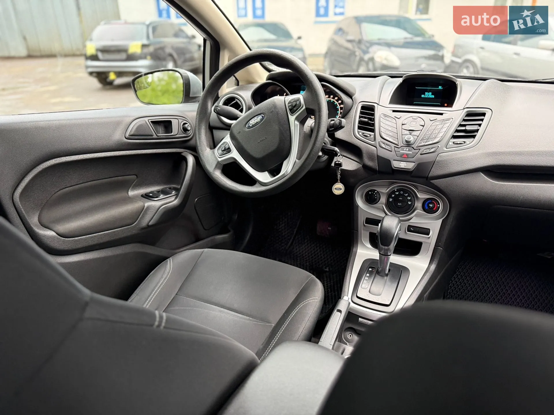 2017 Ford Fiesta - мініатюра 9