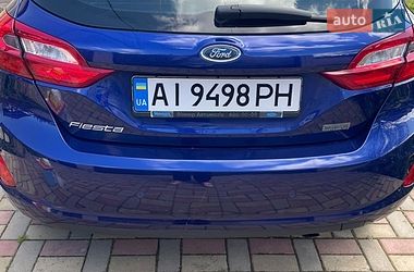 Хэтчбек Ford Fiesta 2017 в Киеве