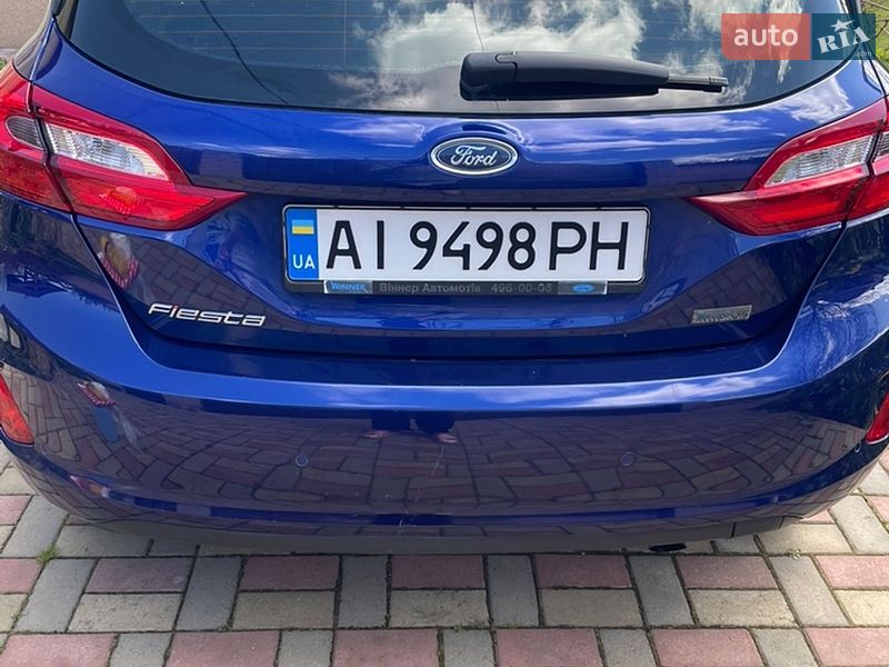 Хэтчбек Ford Fiesta 2017 в Киеве
