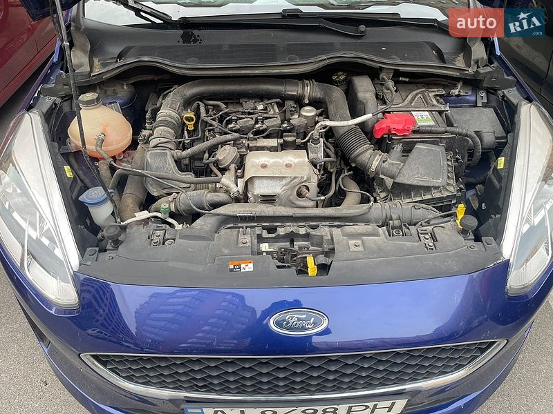 Хэтчбек Ford Fiesta 2017 в Киеве