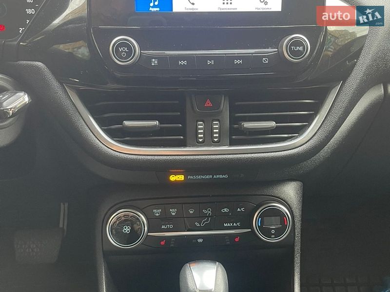 Хэтчбек Ford Fiesta 2017 в Киеве