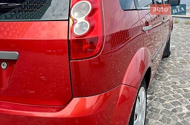 Хэтчбек Ford Fiesta 2007 в Днепре