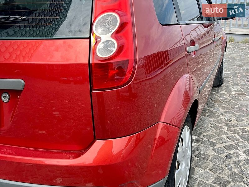 Хэтчбек Ford Fiesta 2007 в Днепре