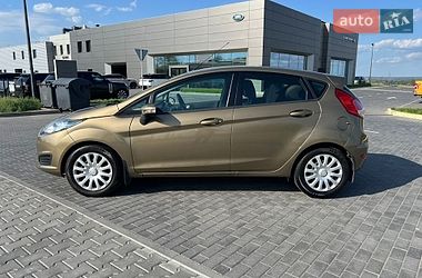 Хетчбек Ford Fiesta 2013 в Дніпрі