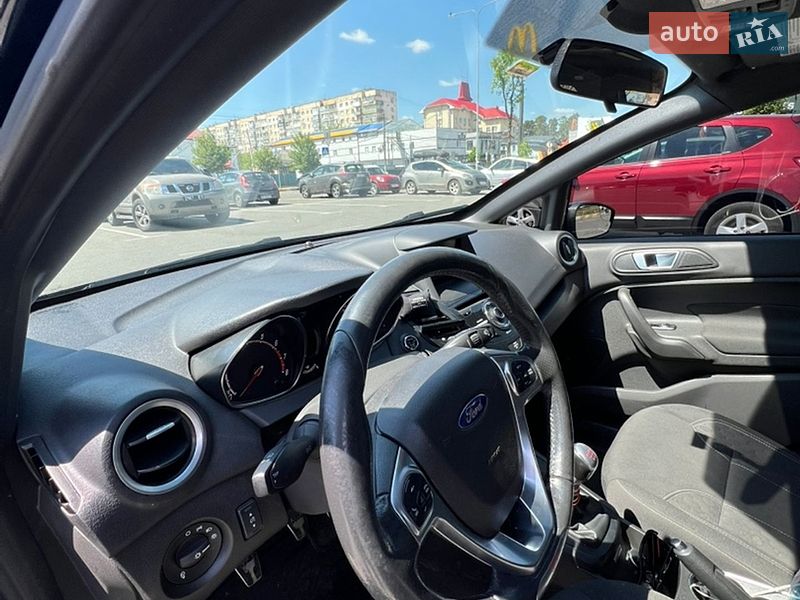 Хэтчбек Ford Fiesta 2019 в Киеве