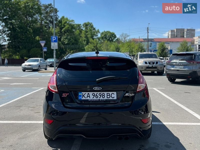 Хэтчбек Ford Fiesta 2019 в Киеве