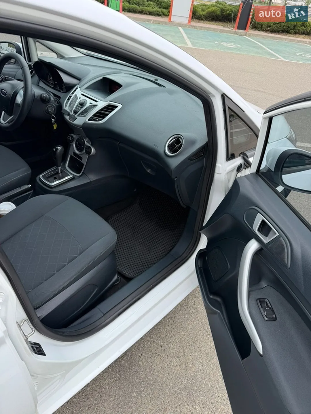 2012 Ford Fiesta - мініатюра 15