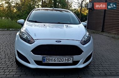 Хетчбек Ford Fiesta 2016 в Одесі