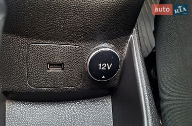 Хетчбек Ford Fiesta 2016 в Одесі