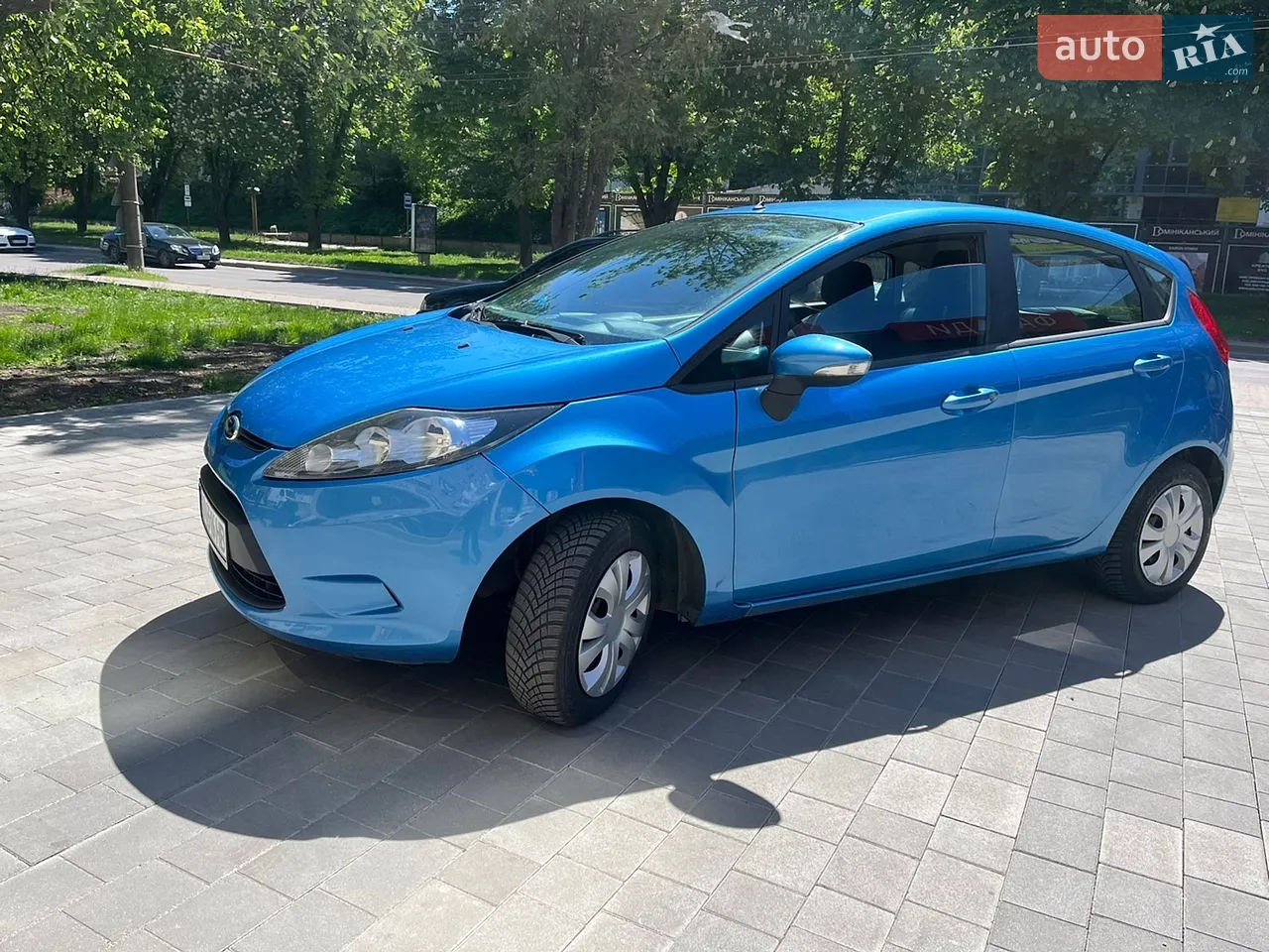 2010 Ford Fiesta - мініатюра 11