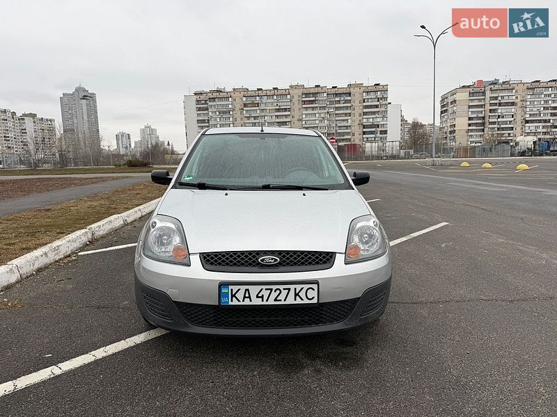 Хэтчбек Ford Fiesta 2007 в Киеве фото 4 Хэтчбек Ford Fiesta 2007 в Киеве