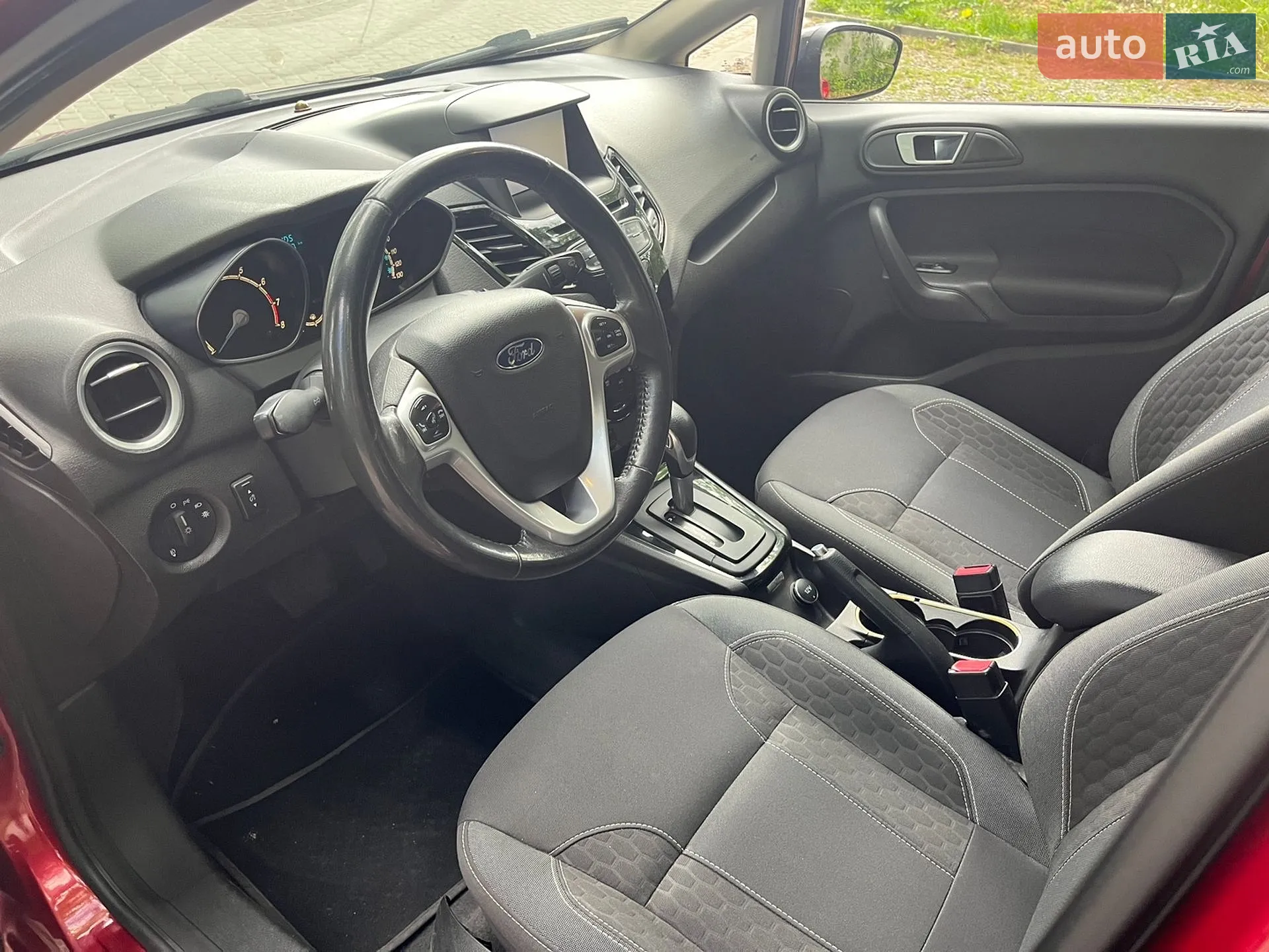 2013 Ford Fiesta - мініатюра 13