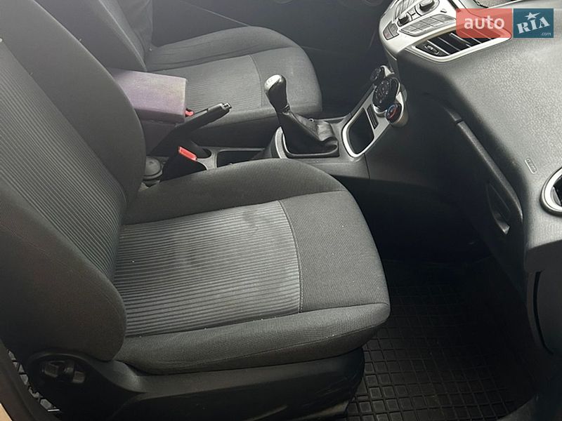 Хэтчбек Ford Fiesta 2011 в Киеве