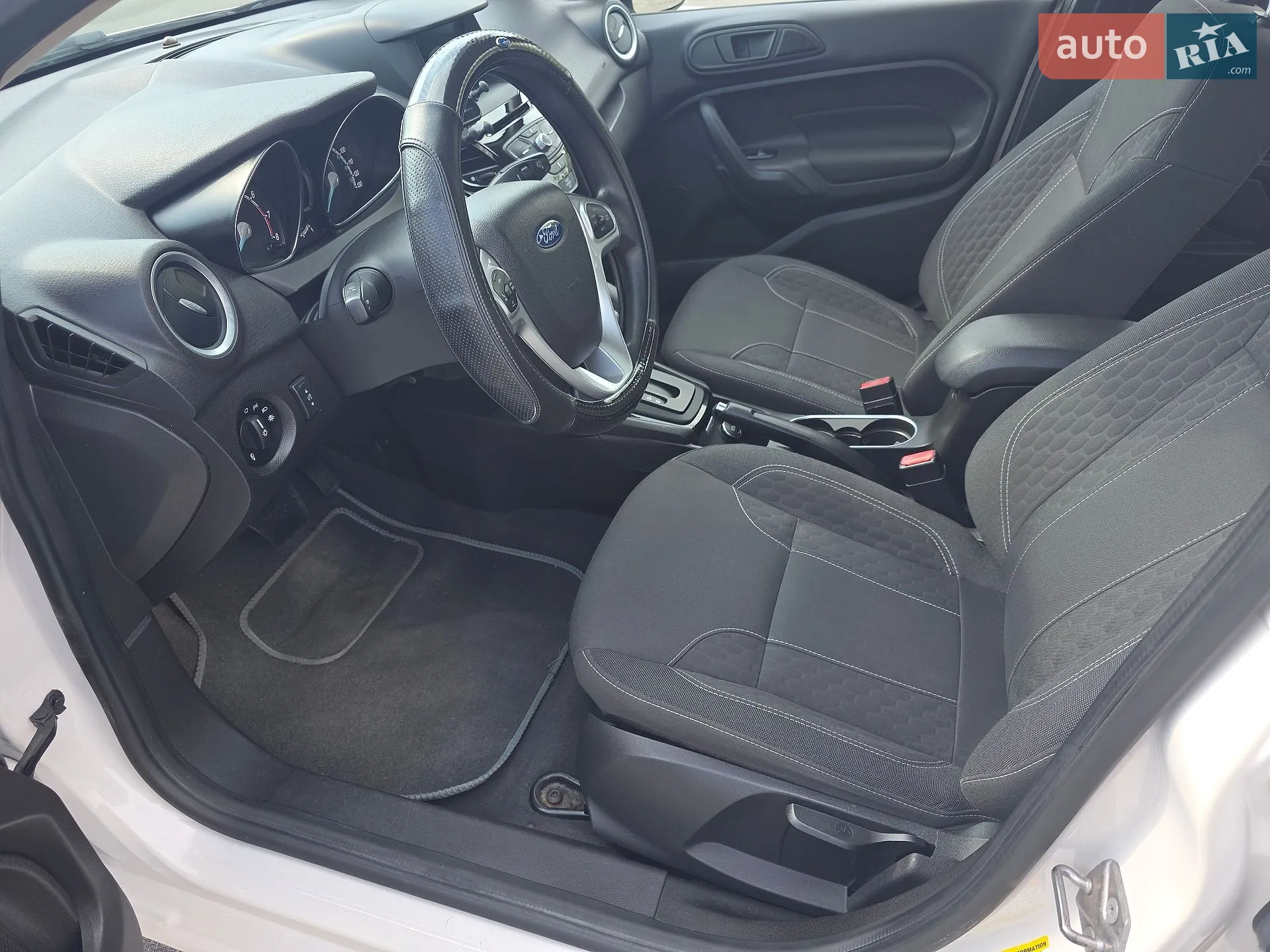 2019 Ford Fiesta - мініатюра 21