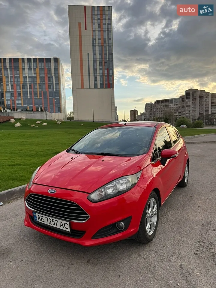 2013 Ford Fiesta - мініатюра 38