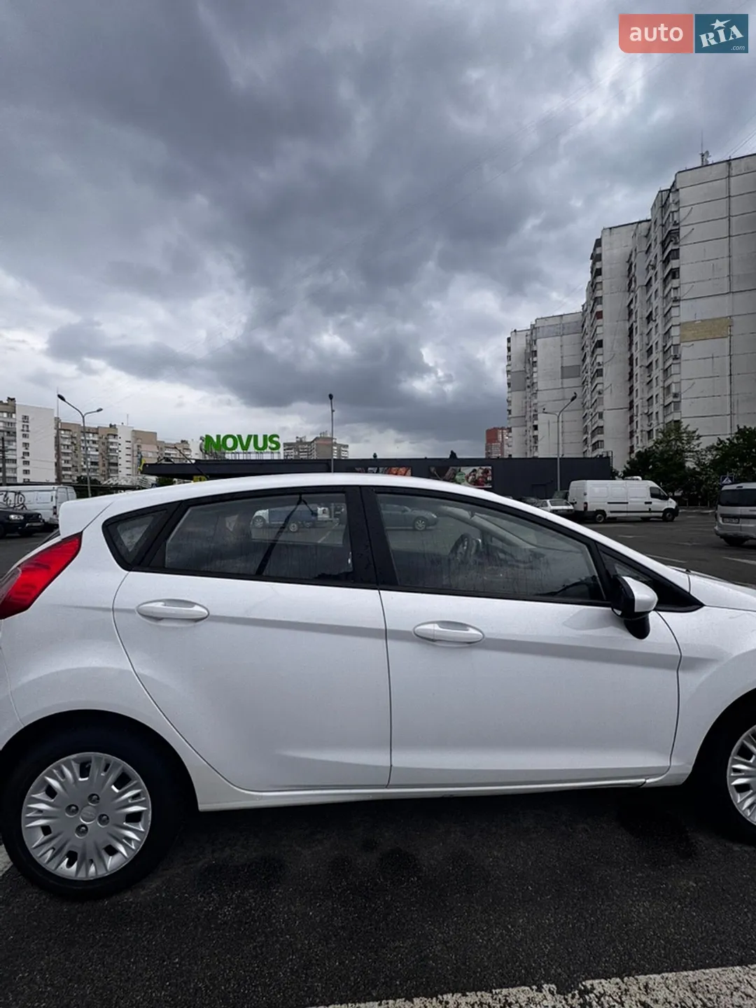 2017 Ford Fiesta - мініатюра 4