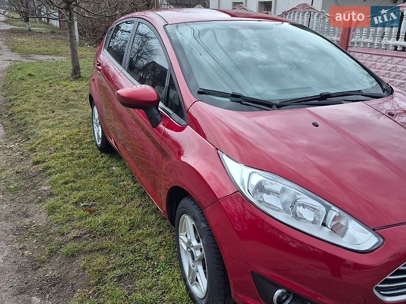 Хетчбек Ford Fiesta 2017 в Фастові